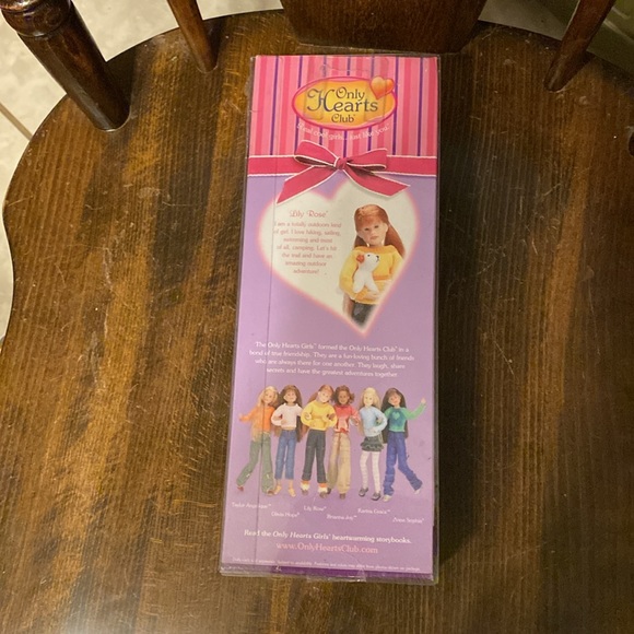 ONLY HEARTS CLUB DOLL-  LILY ROSE w/ DOG-  NIB. 2004 - Picture 4 of 6